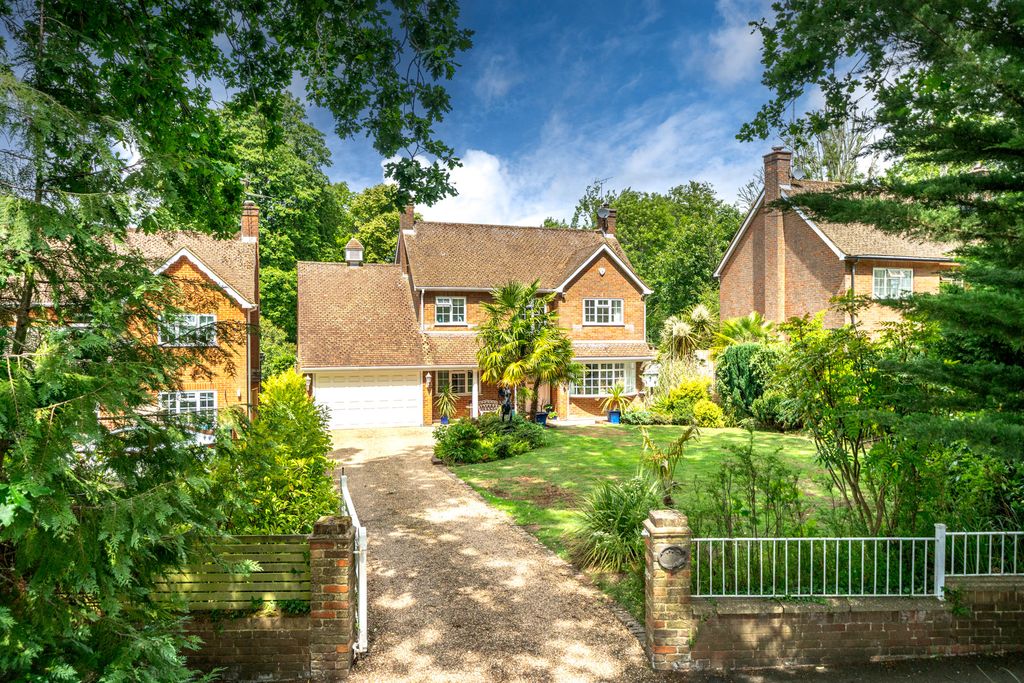 Property photo 1 of 25 97-Highfield-Lane-5