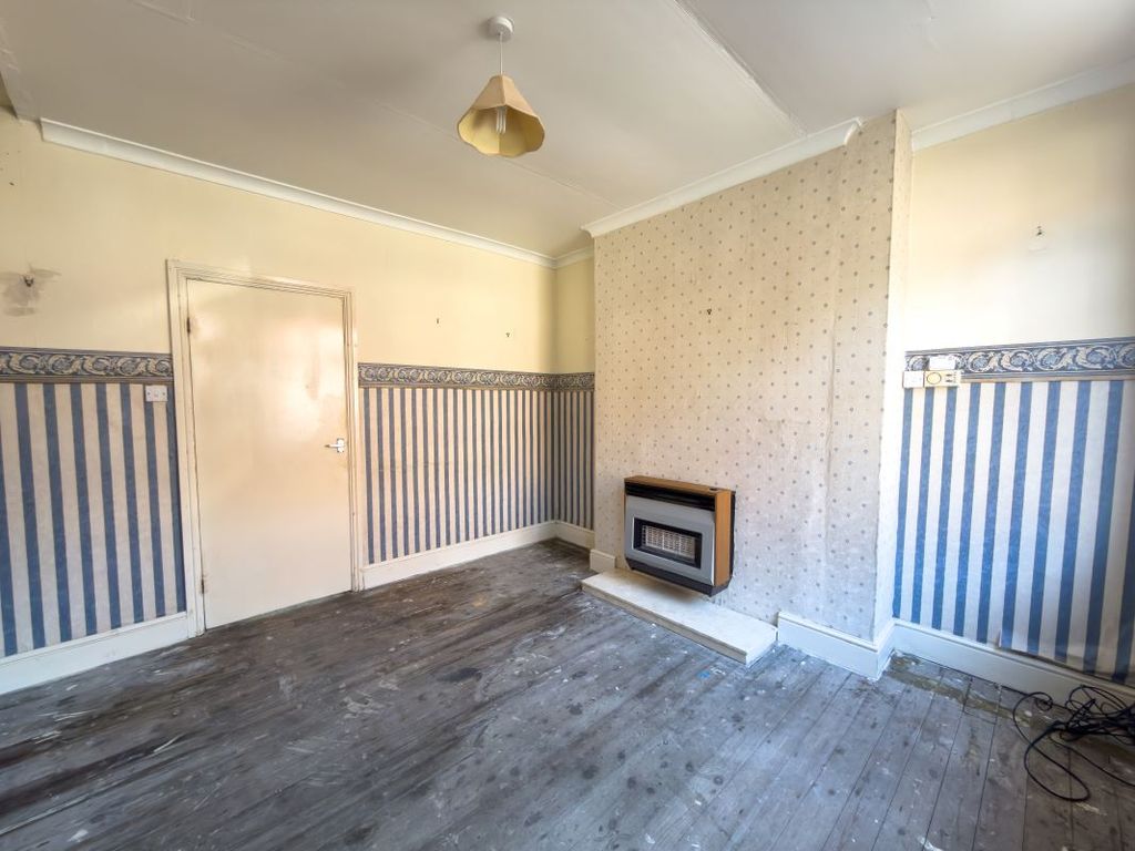 Property photo 3 of 10 Image 3