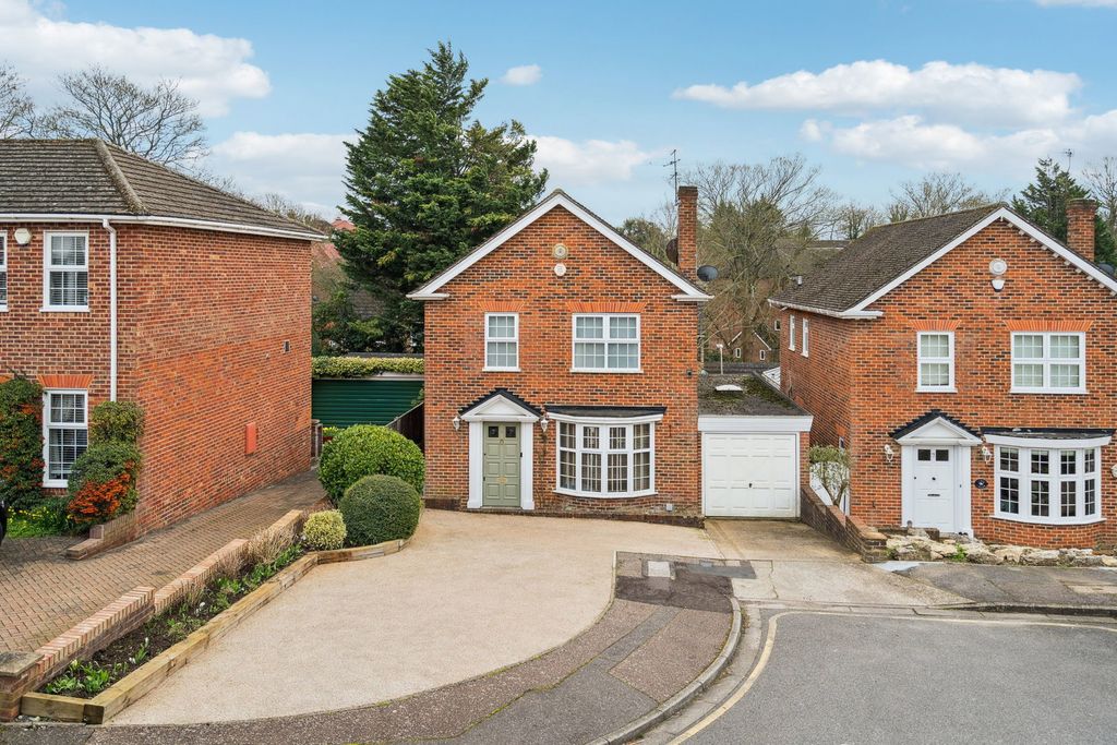 Property photo 1 of 13