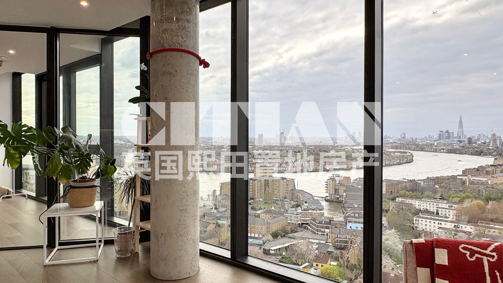 Property photo 3 of 17