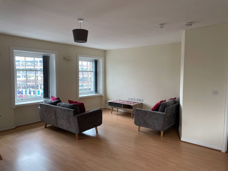 Property photo 1 of 8 Photo 1