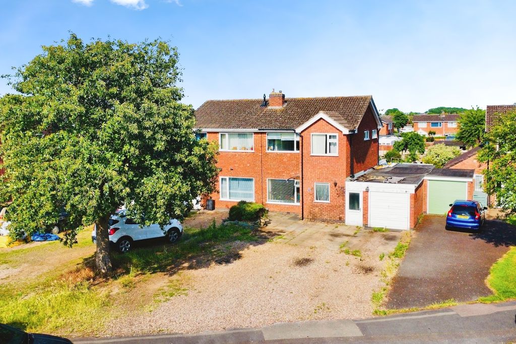 Property photo 1 of 21