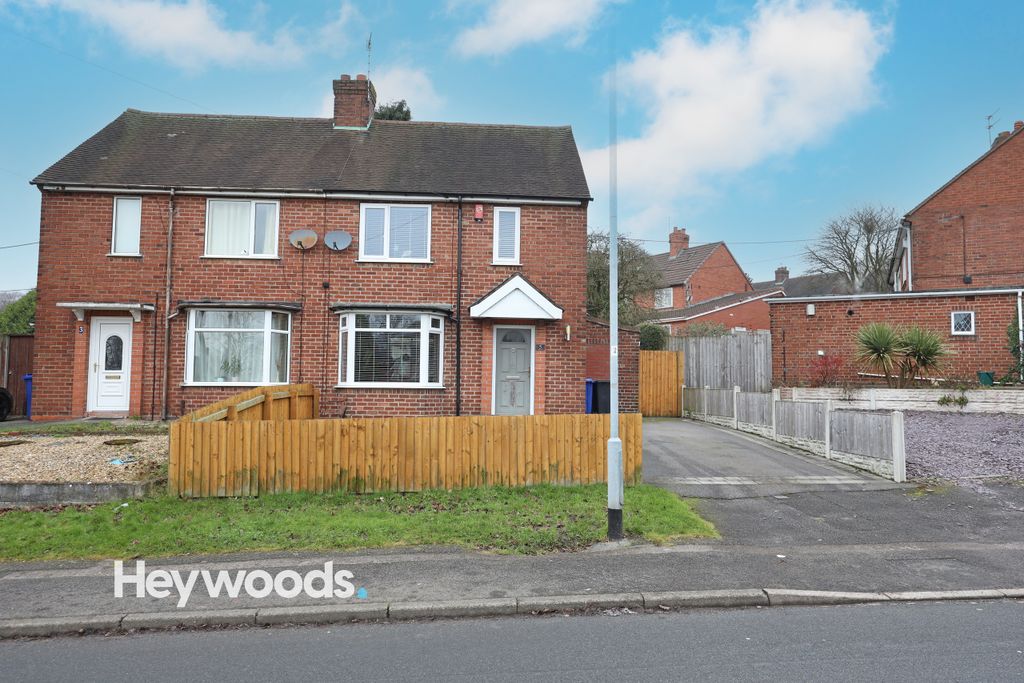 Property photo 1 of 38 099A1452