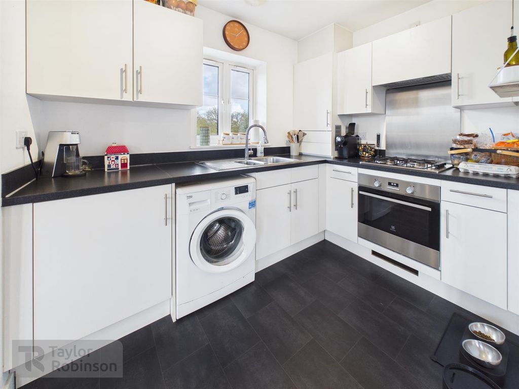 Property photo 3 of 10 Cam02600G0-Pr0698-Still008.Jpg