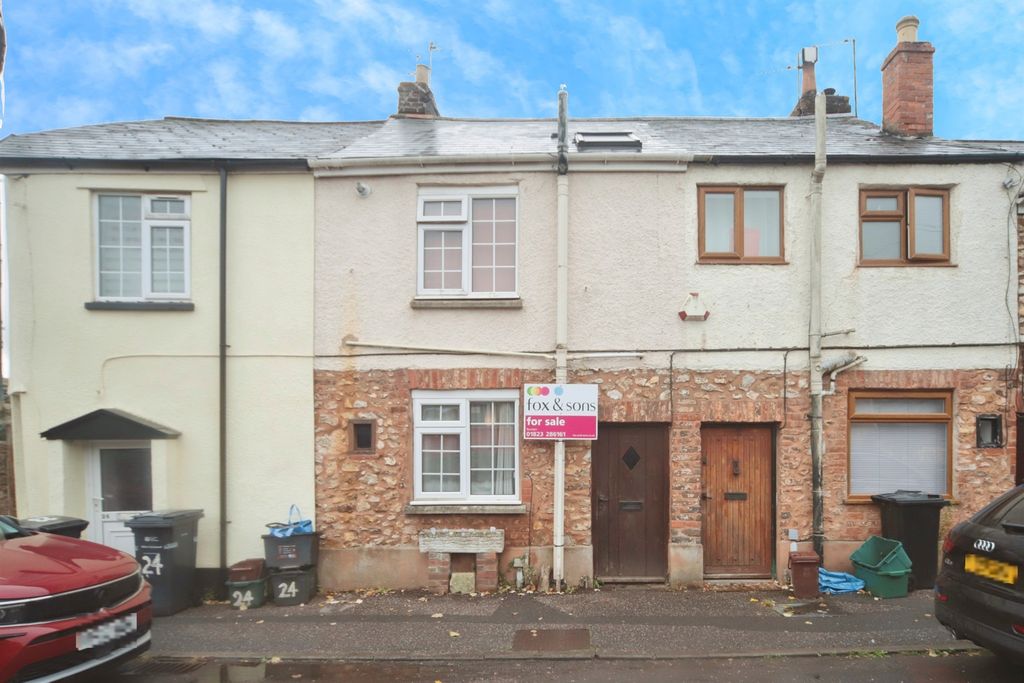 Property photo 1 of 17