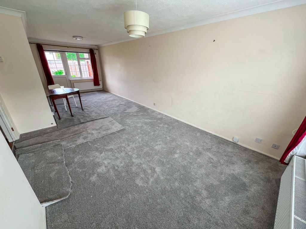 Property photo 3 of 30