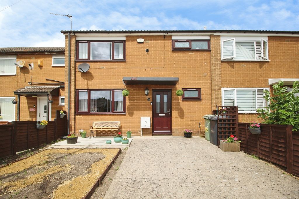Property photo 1 of 11