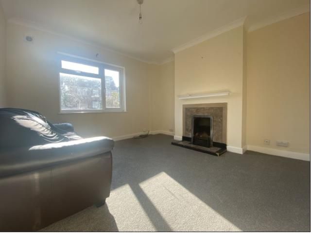 Property photo 2 of 6 Reception Area