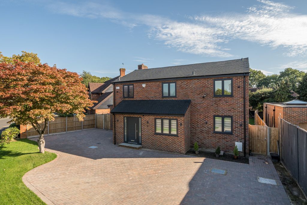 Property photo 1 of 14