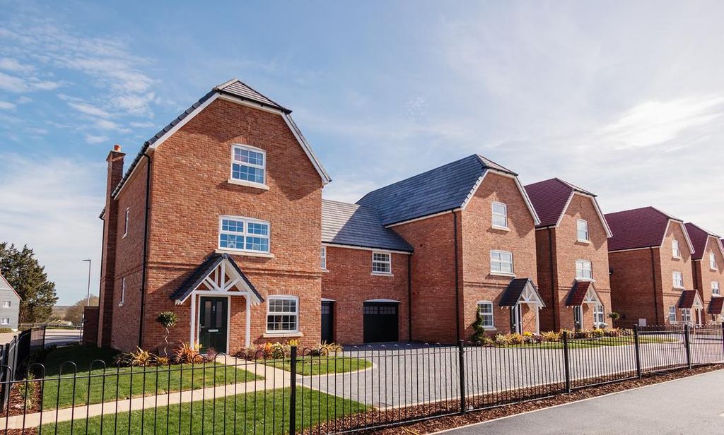 Property photo 2 of 8 Dandara - Zoopla -