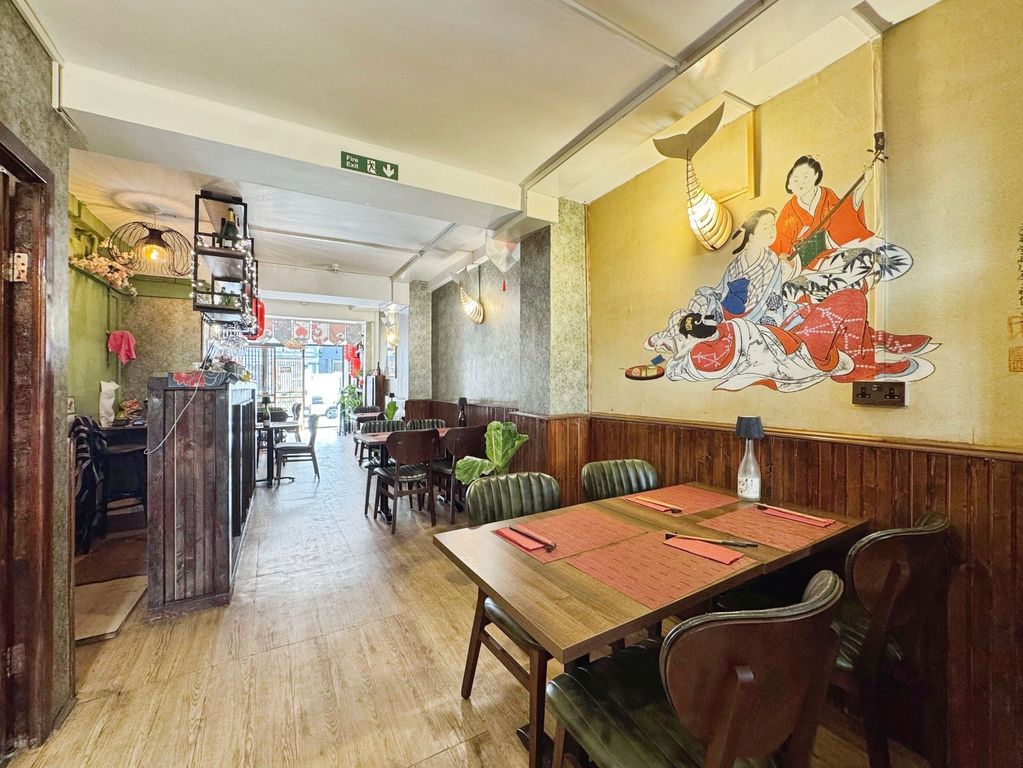Property photo 3 of 13 Restaurant
