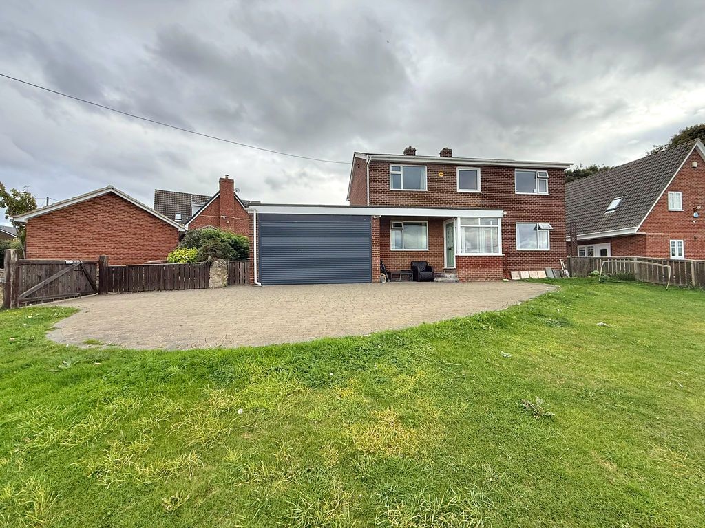 Property photo 1 of 19 Front External