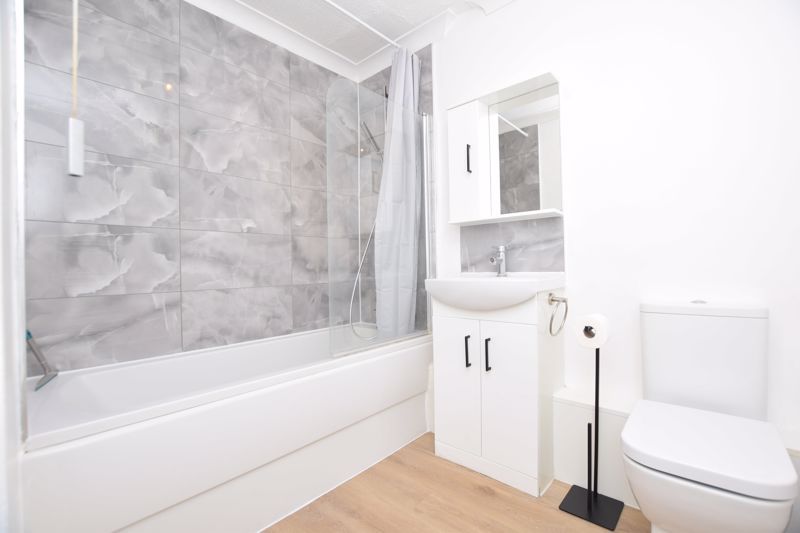 Property photo 3 of 10 Photo 13