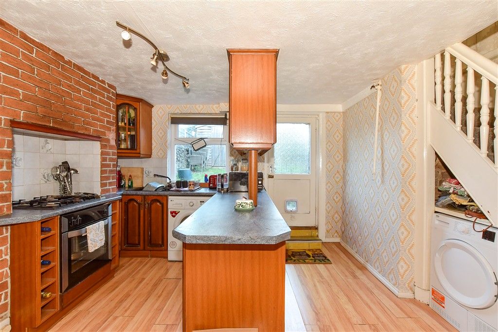 Property photo 3 of 14 Kitchen