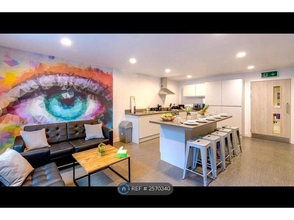 Property photo 2 of 5 Kitchen/Social Area