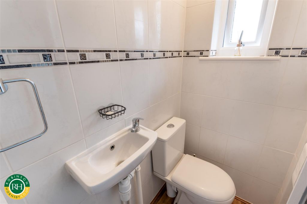 Property photo 3 of 20