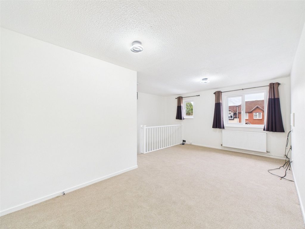 Property photo 3 of 8 Picture No. 08