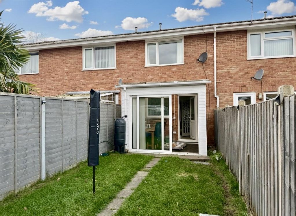 Property photo 2 of 12