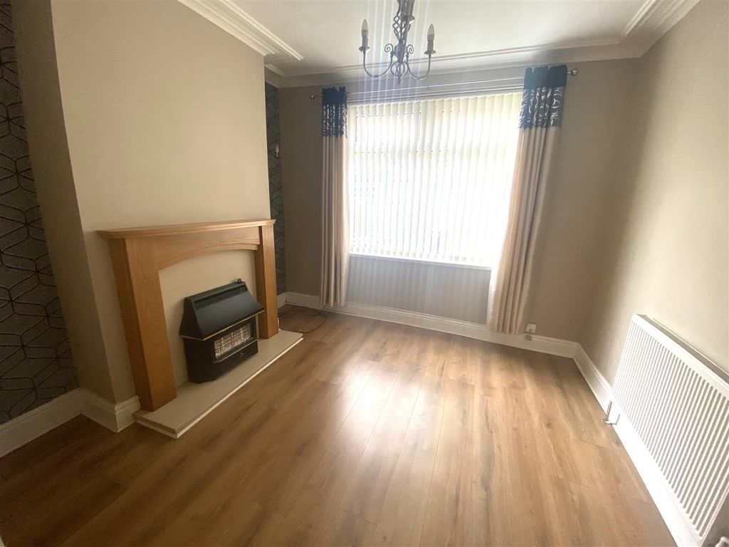 Property photo 3 of 8 Img_5834.Jpeg