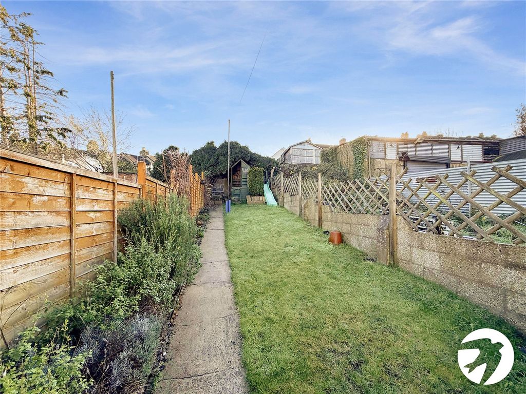 Property photo 1 of 13 Picture No. 14