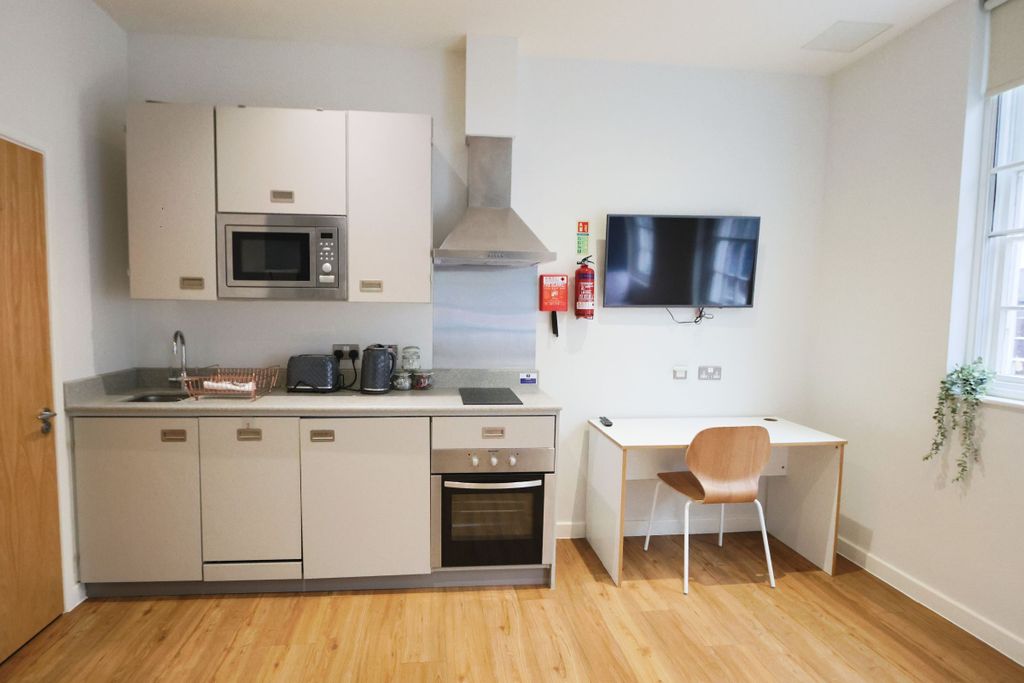 Property photo 3 of 8