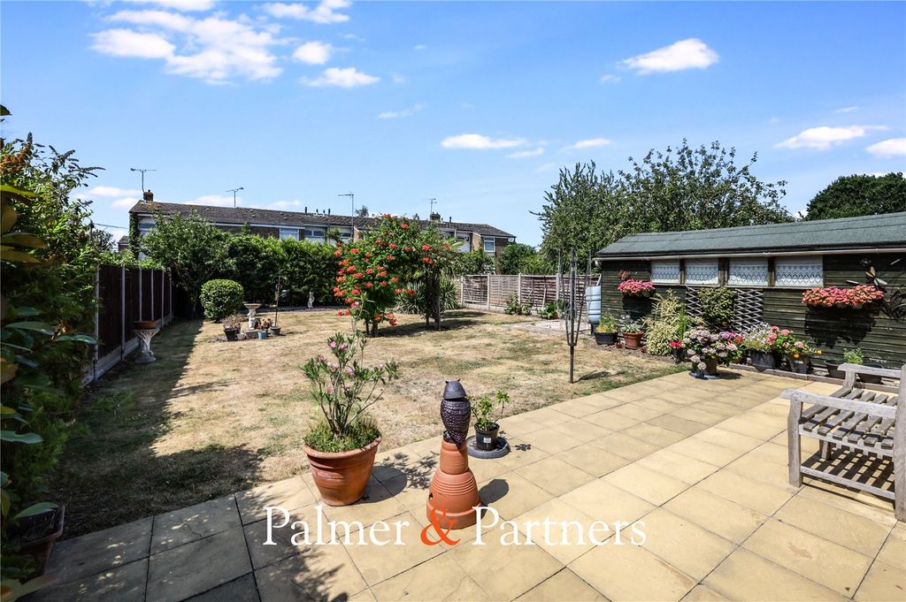 Property photo 3 of 34 Picture No. 11