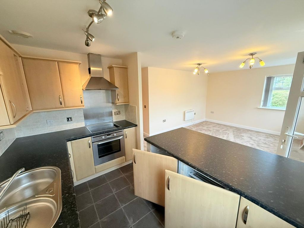 Property photo 3 of 12 Picture No. 04