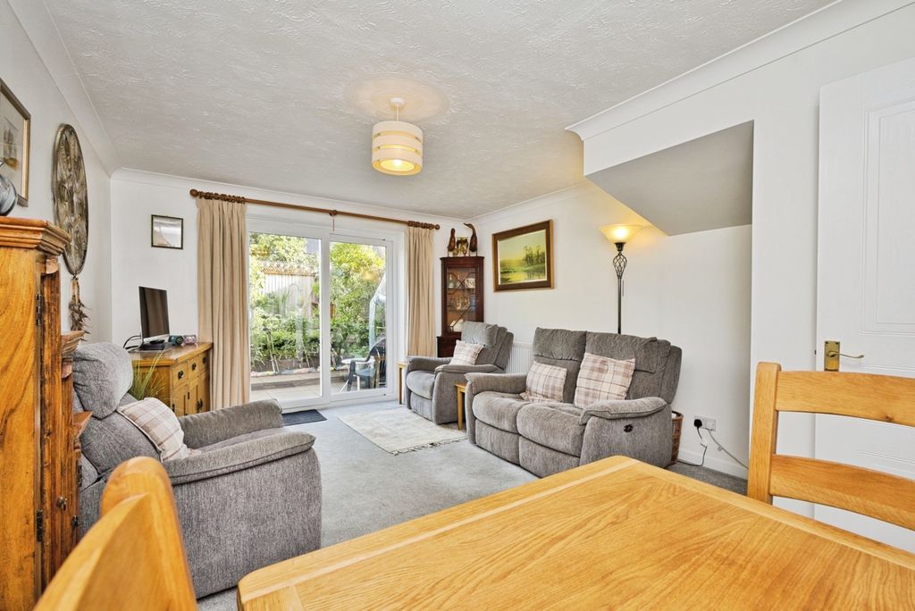 Property photo 2 of 22 Pbox-Img.Jpg