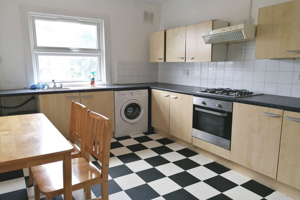 Property photo 3 of 4