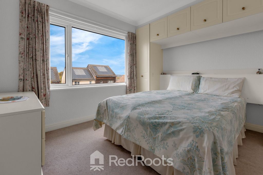 Property photo 1 of 28 4581981