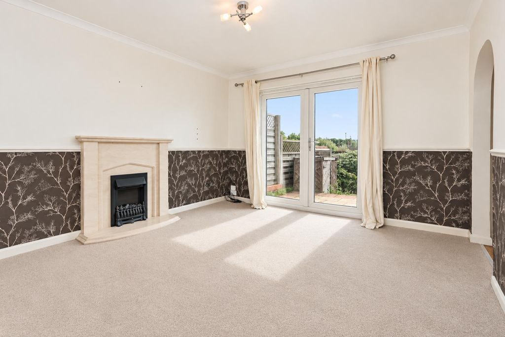 Property photo 3 of 13 Lr 2.Png