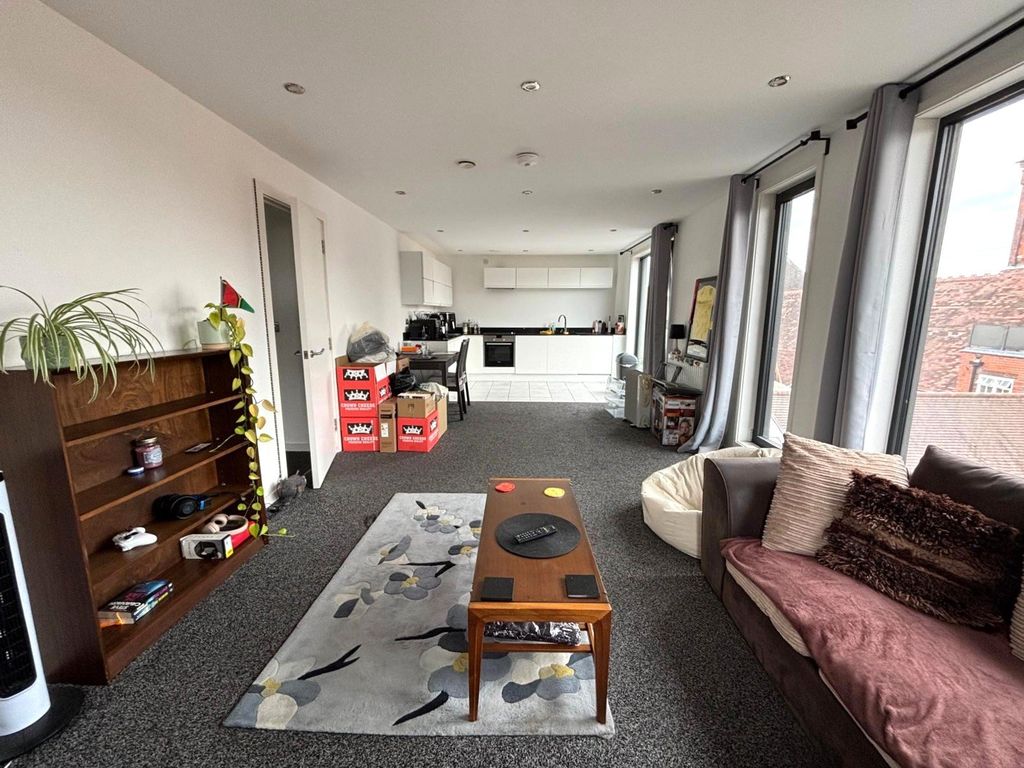 Property photo 3 of 8 Picture No. 08