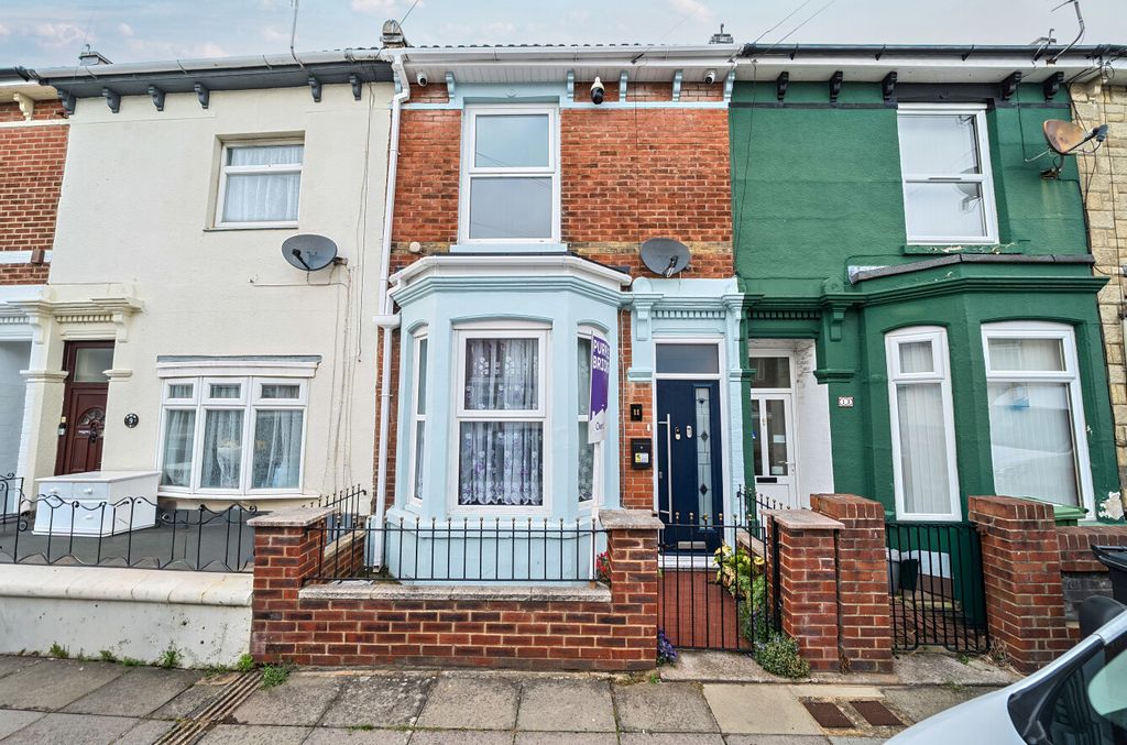 Property photo 1 of 10 1470800-27-6A2091...