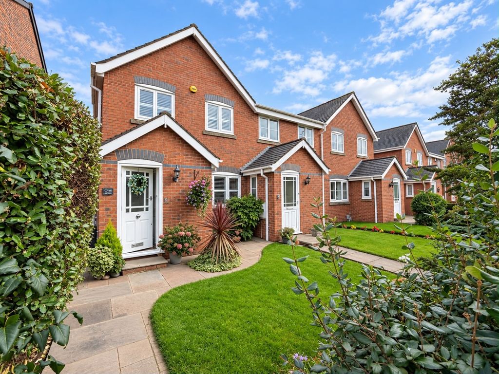 Property photo 1 of 26 5561801