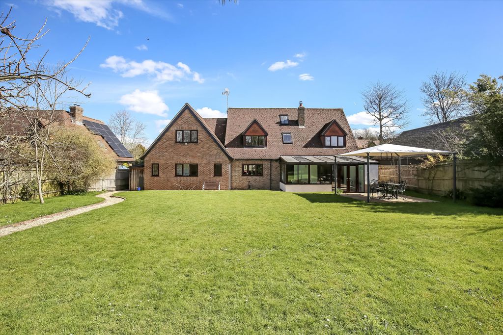 Property photo 1 of 17 Image