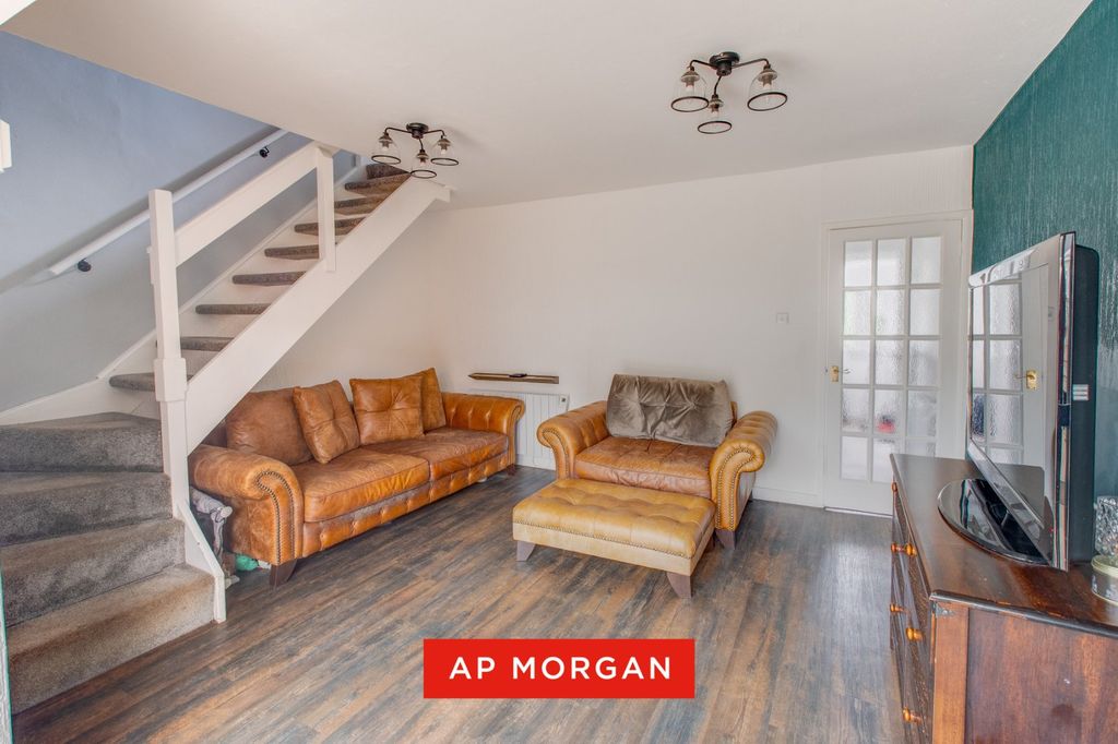 Property photo 3 of 15 Picture No. 09