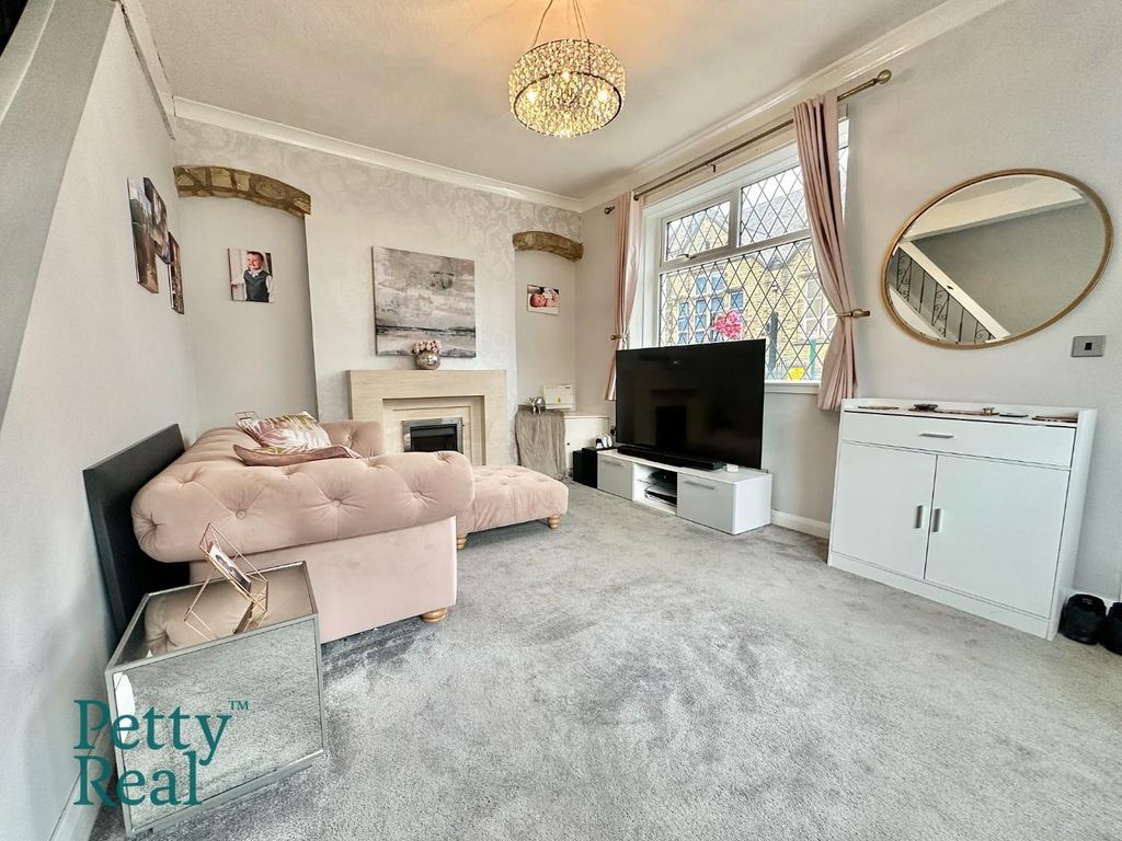 Property photo 1 of 14 CCC0Ef19-796A-42Ea-A8Db-Ed89B39180D6.Jpeg