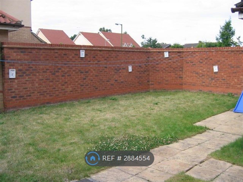 Property photo 3 of 7 Garden