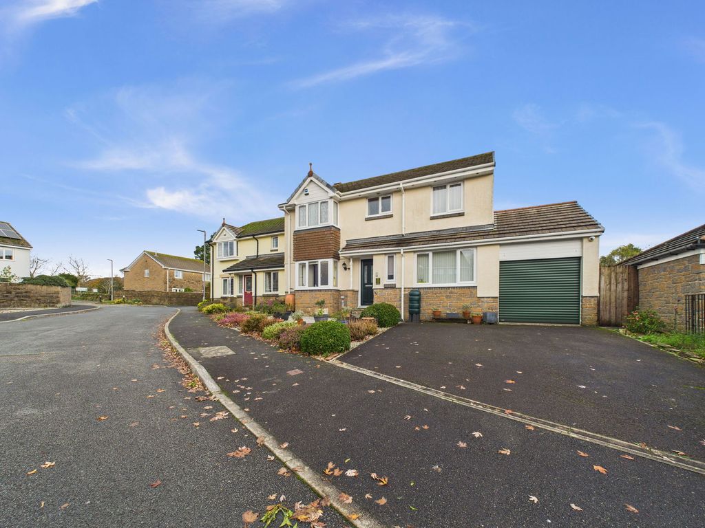 Property photo 1 of 21