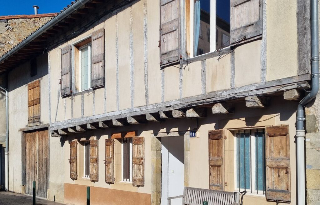 Property photo 1 of 25