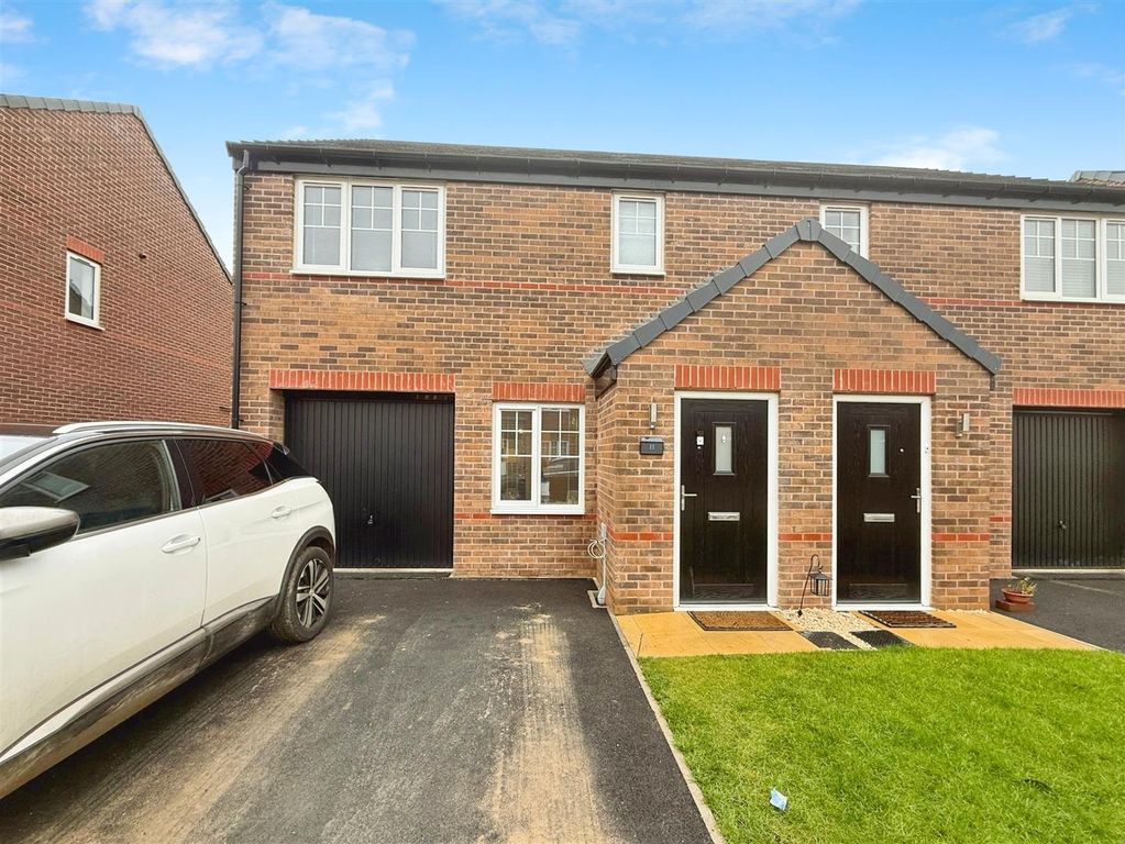 Property photo 1 of 14 7B8Bd415-Image00001.Jpeg