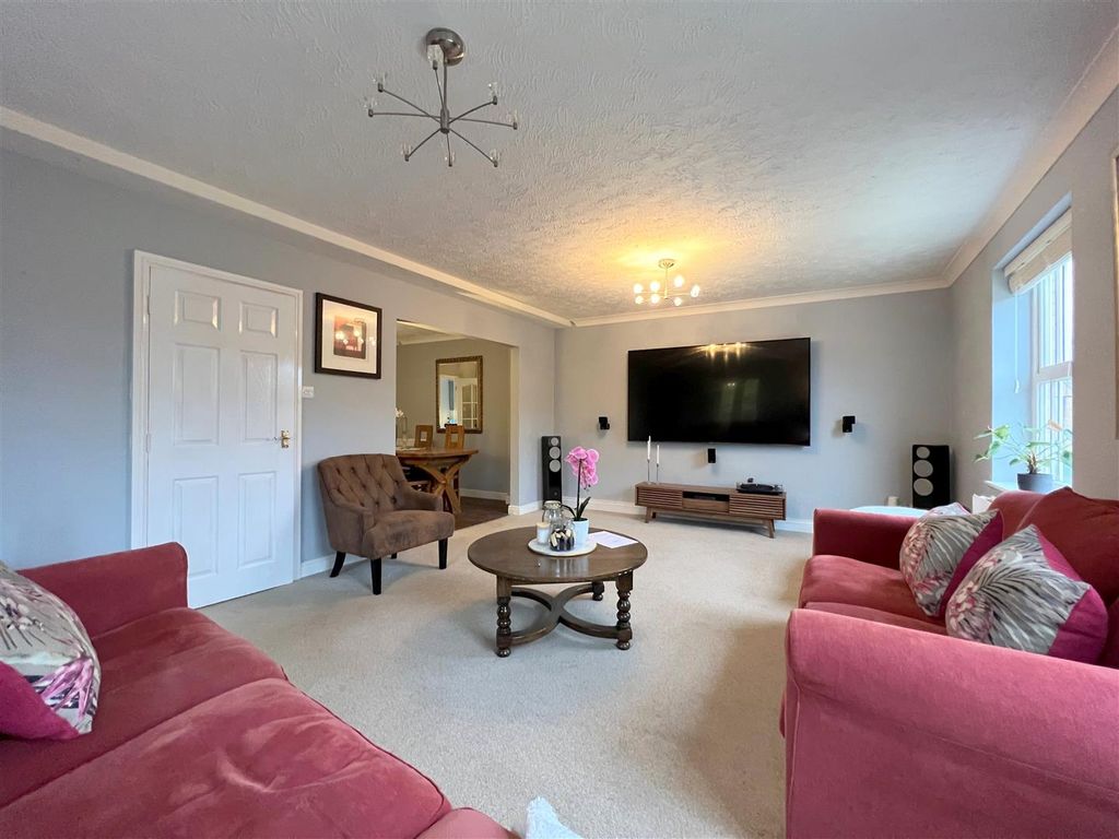 Property photo 2 of 12 Living  1-001.Jpg