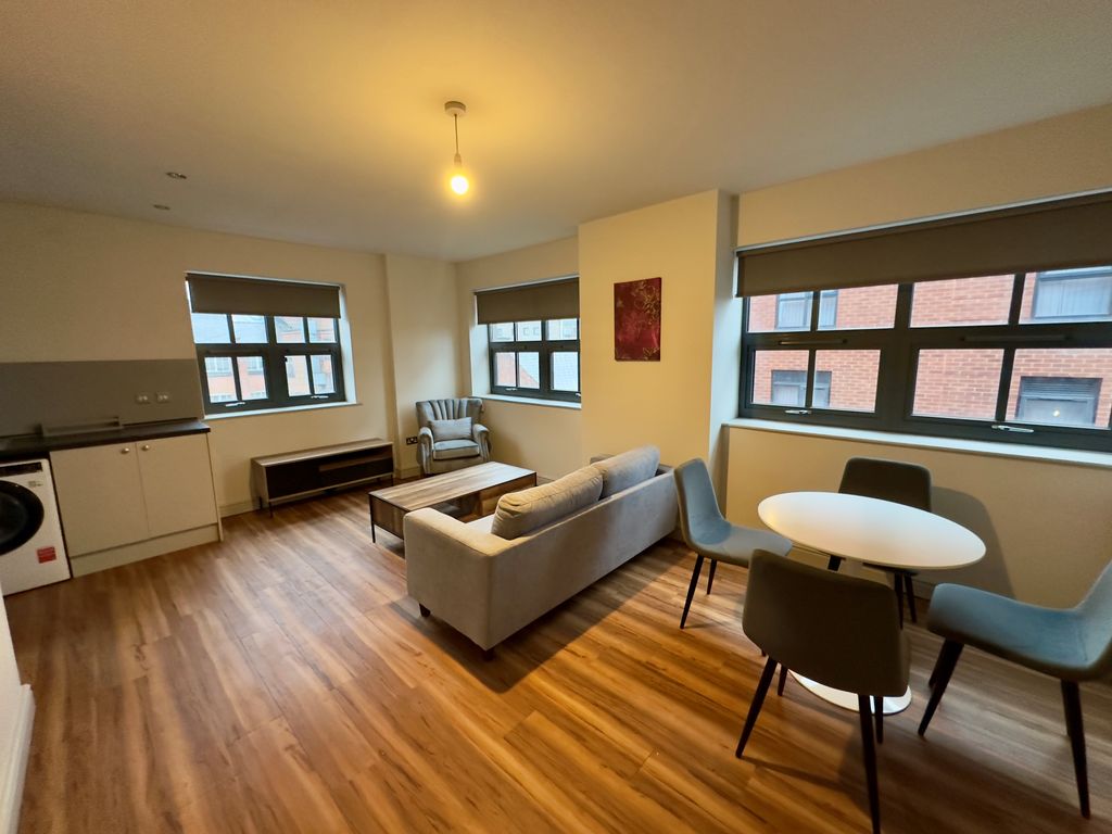 Property photo 1 of 5 Lving