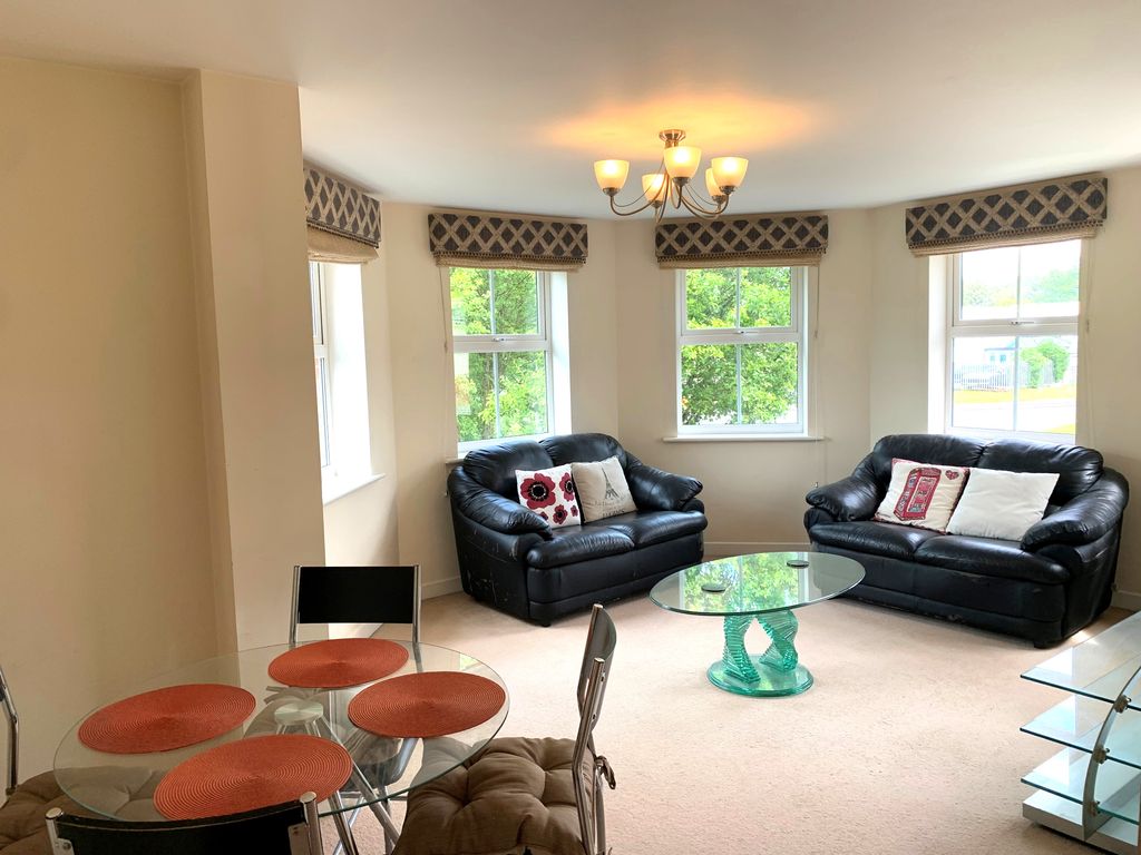 Property photo 2 of 7 E1