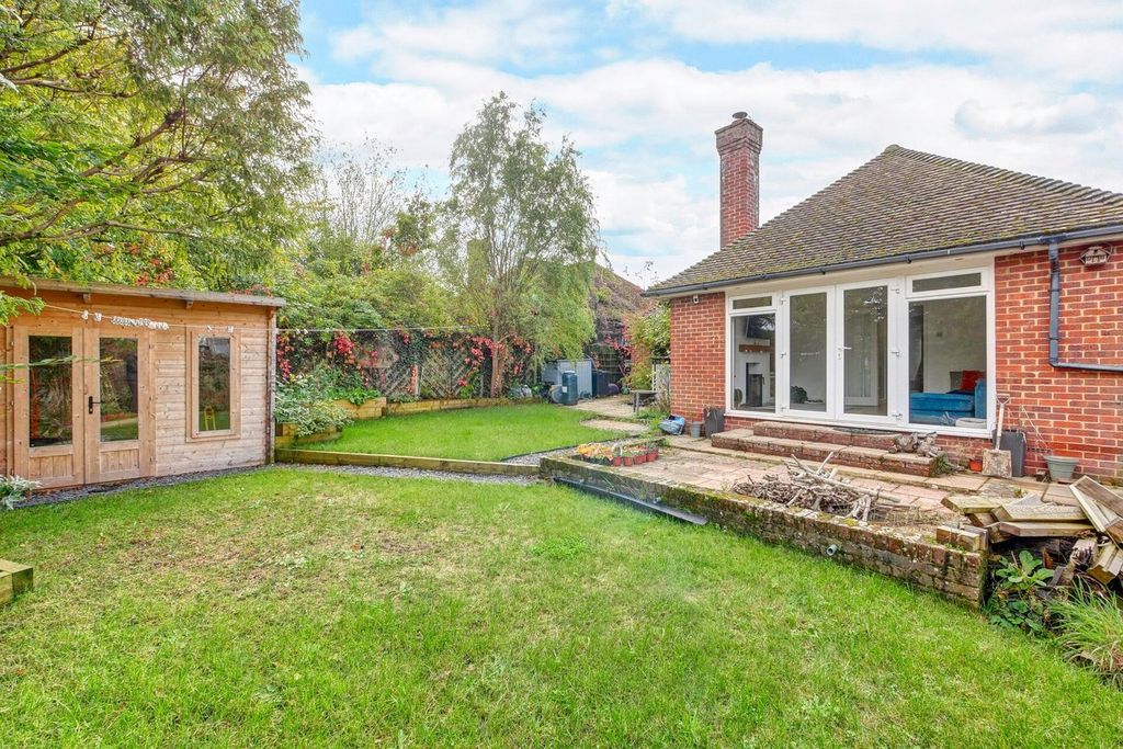 Property photo 3 of 16