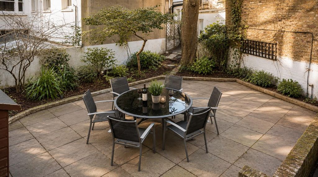 Property photo 1 of 11 Garden Virtual Staging.Jpeg