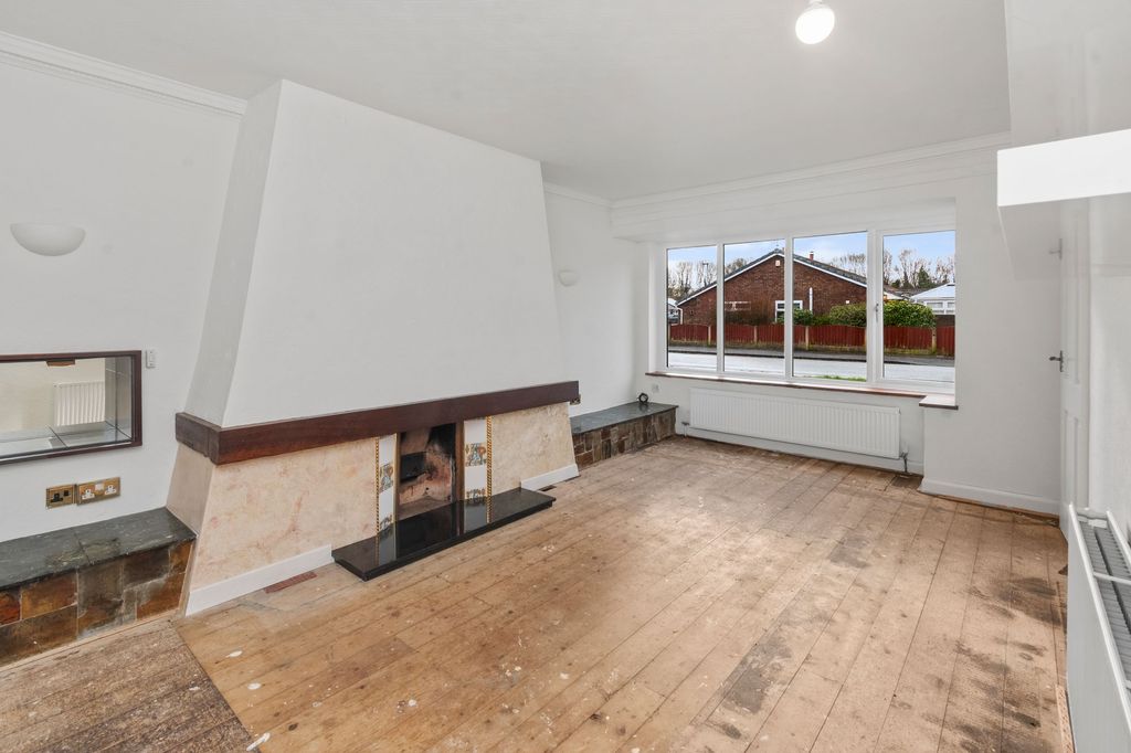 Property photo 2 of 26