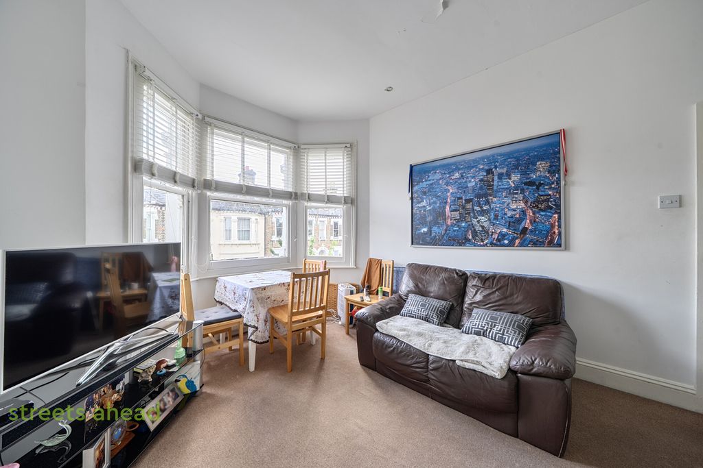 Property photo 2 of 9 Bd822Da8-B895-4Cb...