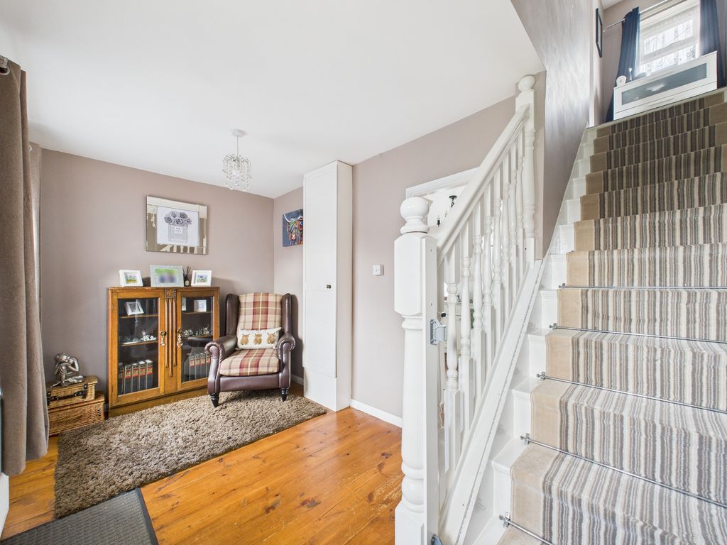 Property photo 3 of 24