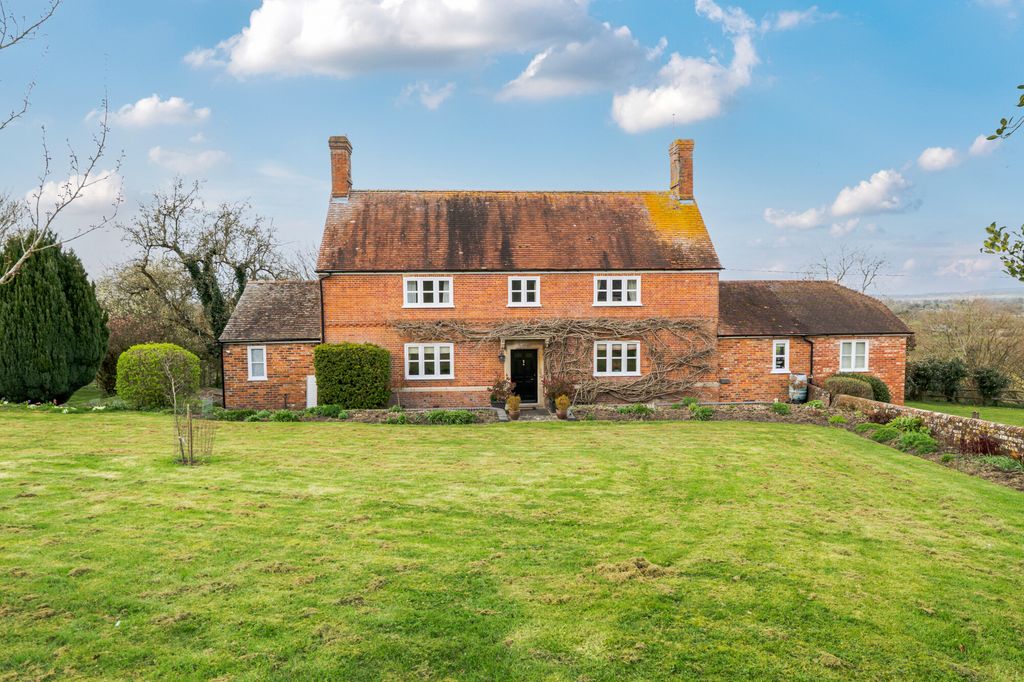 Property photo 1 of 21